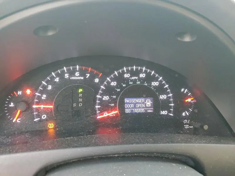 2010 TOYOTA CAMRY BASE  