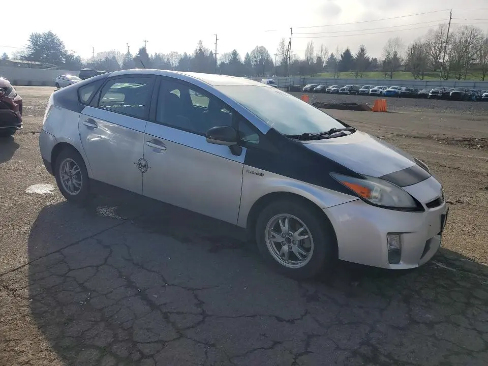2011 TOYOTA PRIUS TWO  