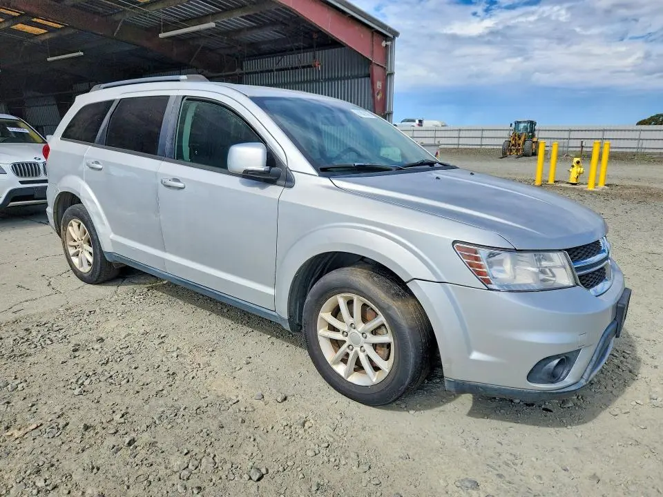 2014 DODGE JOURNEY SXT  