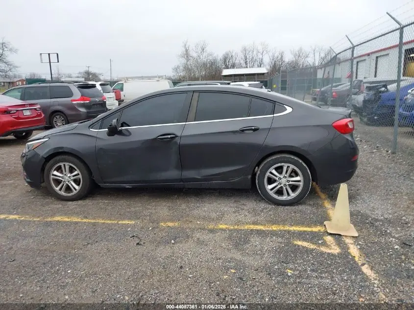 2017 CHEVROLET CRUZE LT AUTO