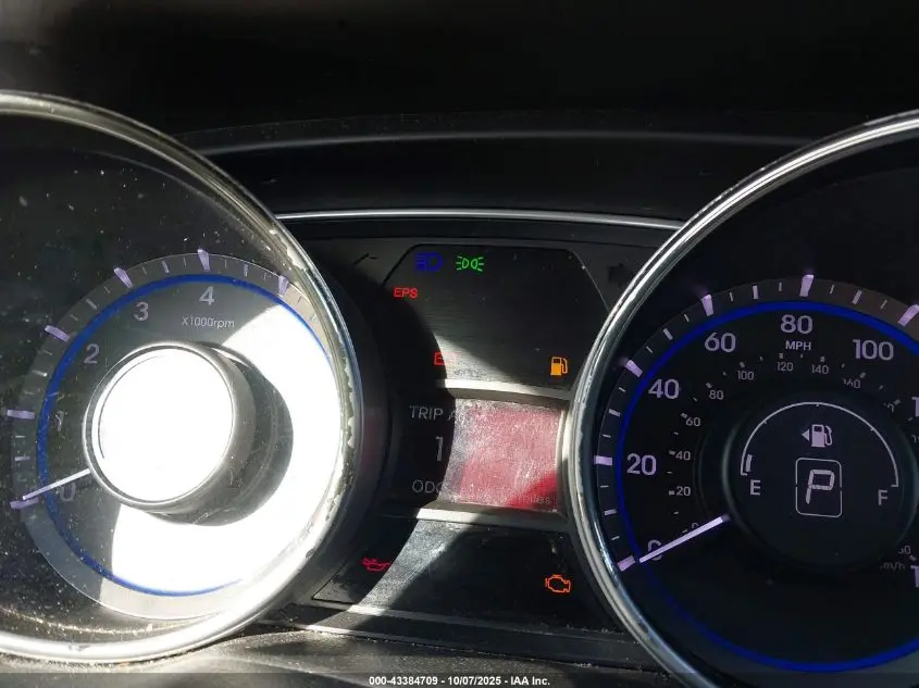 2011 HYUNDAI SONATA GLS