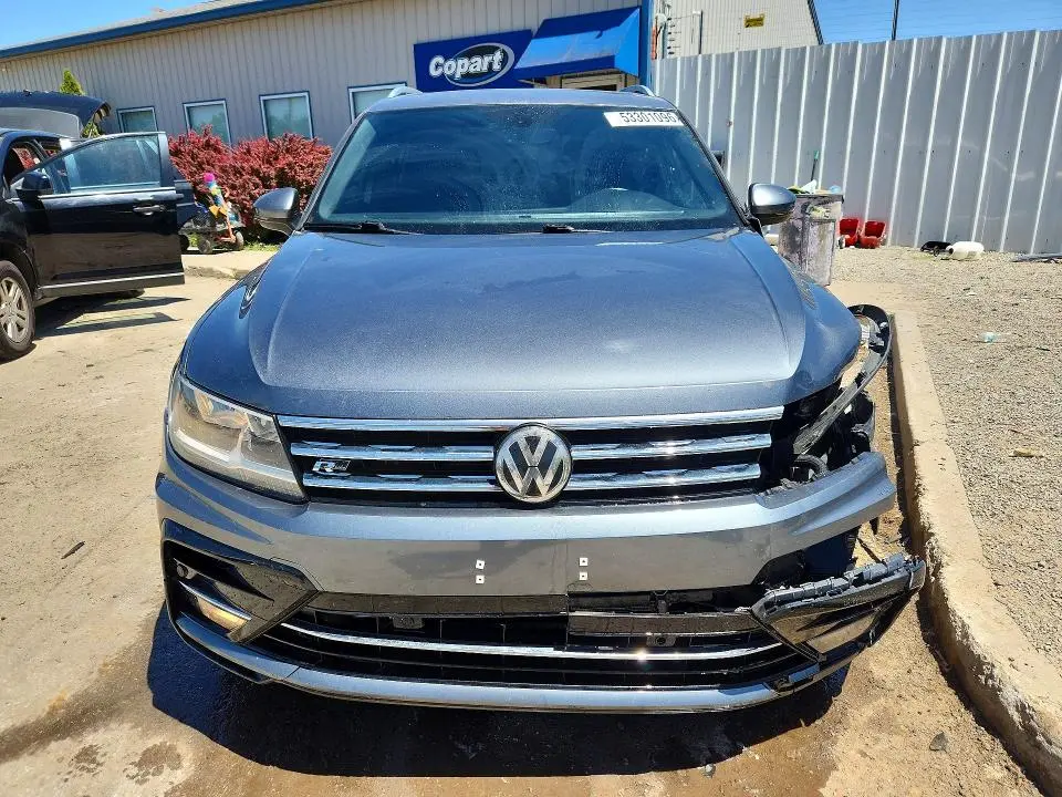 2019 VOLKSWAGEN TIGUAN SE  
