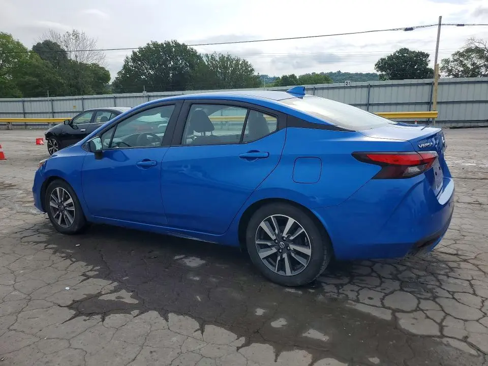 2020 NISSAN VERSA SV  