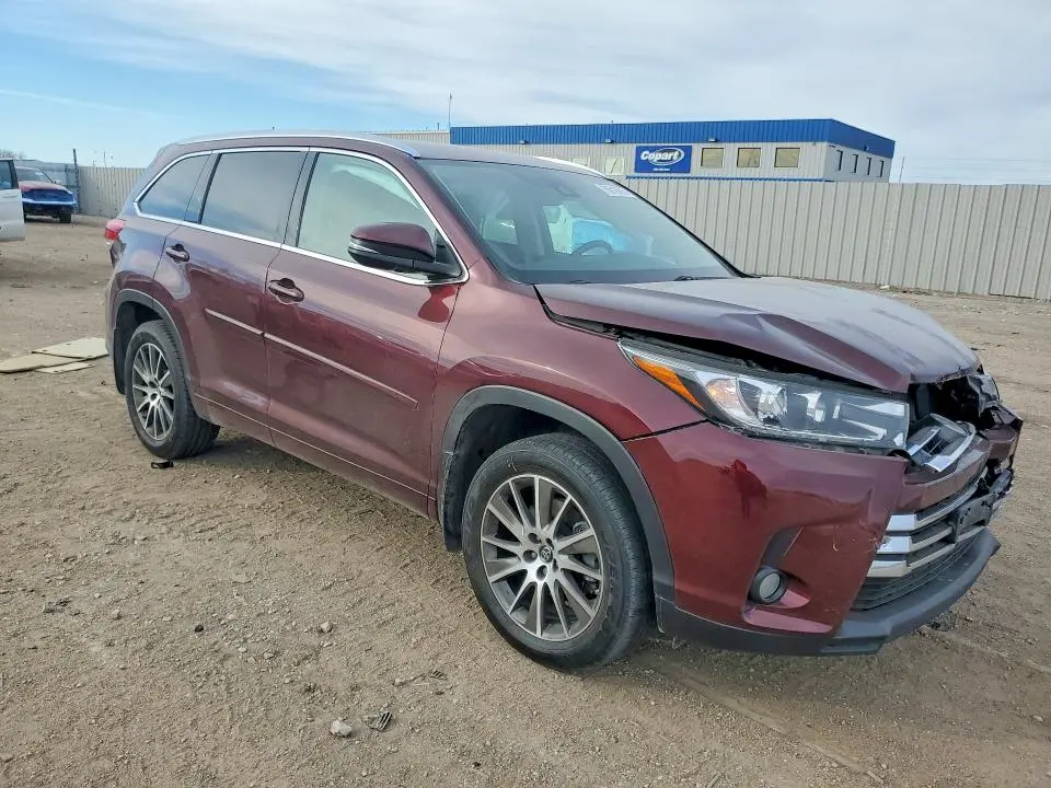 2018 TOYOTA HIGHLANDER LIMITED  