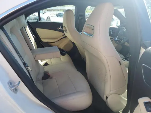 2018 MERCEDES-BENZ CLA 250  