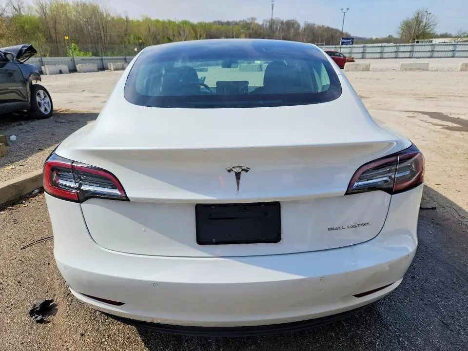 2019 TESLA MODEL 3   