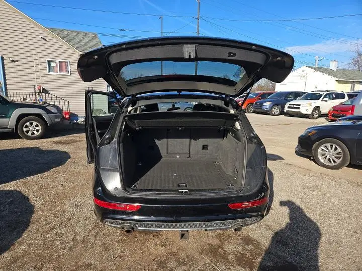 2011 AUDI Q5 PREMIUM PLUS  