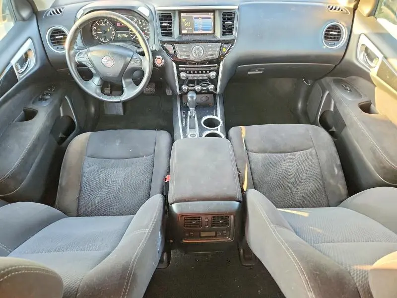 2014 NISSAN PATHFINDER SV  