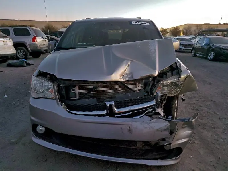 2018 DODGE GRAND CARAVAN SXT  