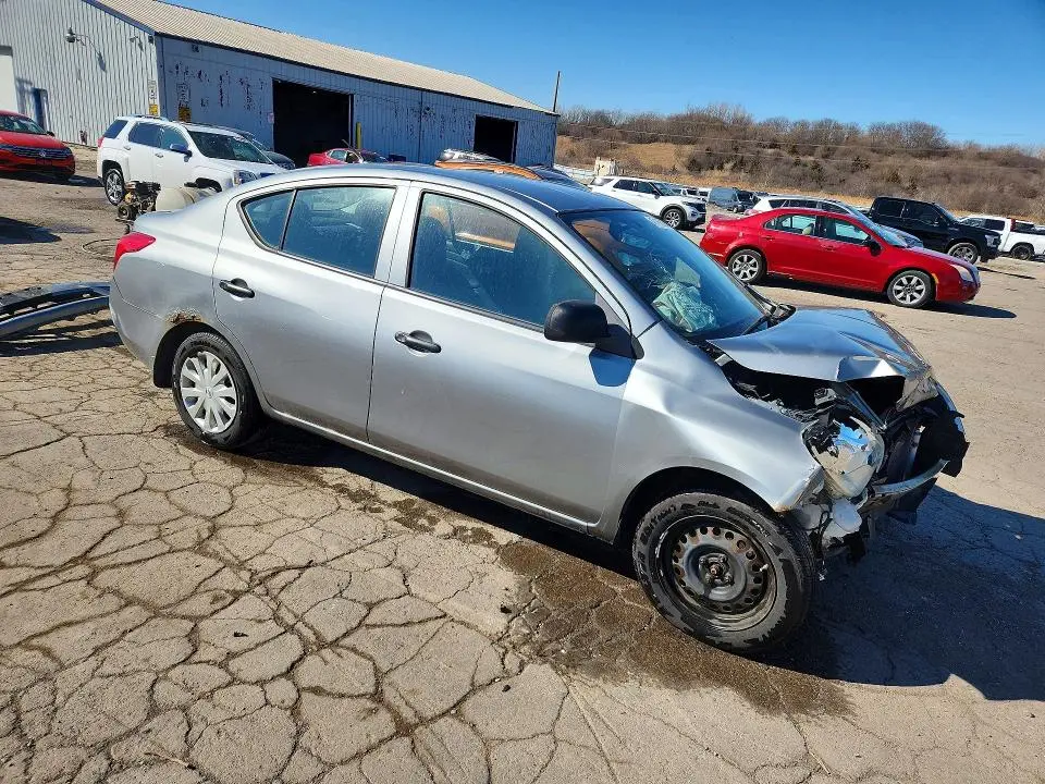 2012 NISSAN VERSA 1.6 S  