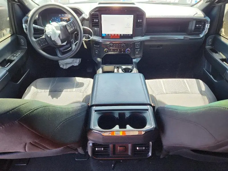 2024 FORD F150 STX  