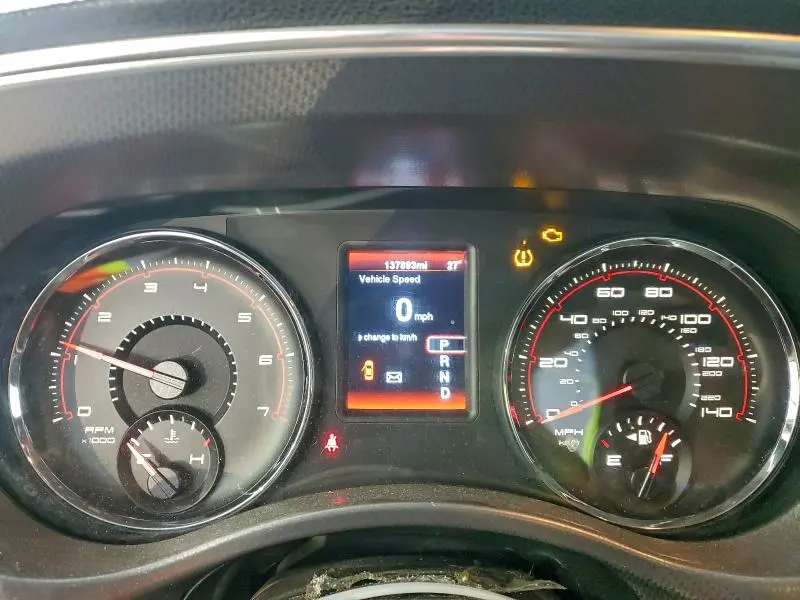 2013 DODGE CHARGER SE  