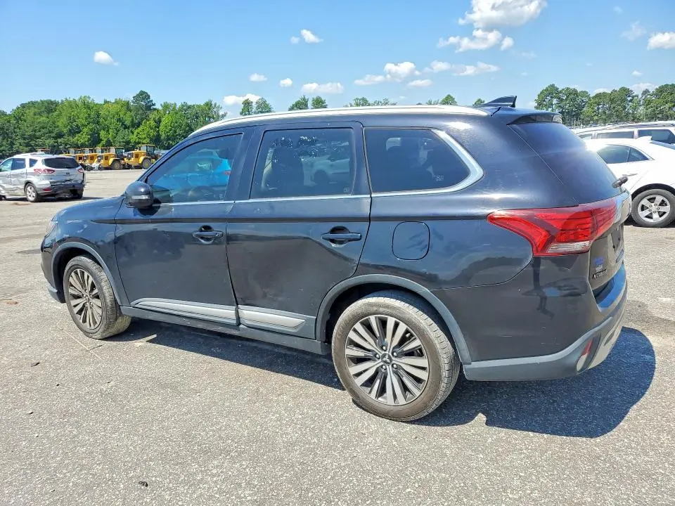 2019 MITSUBISHI OUTLANDER SE  