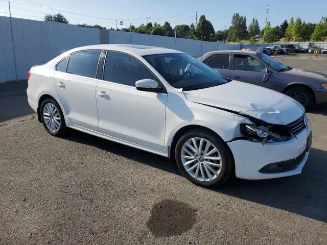 2011 VOLKSWAGEN JETTA SEL  
