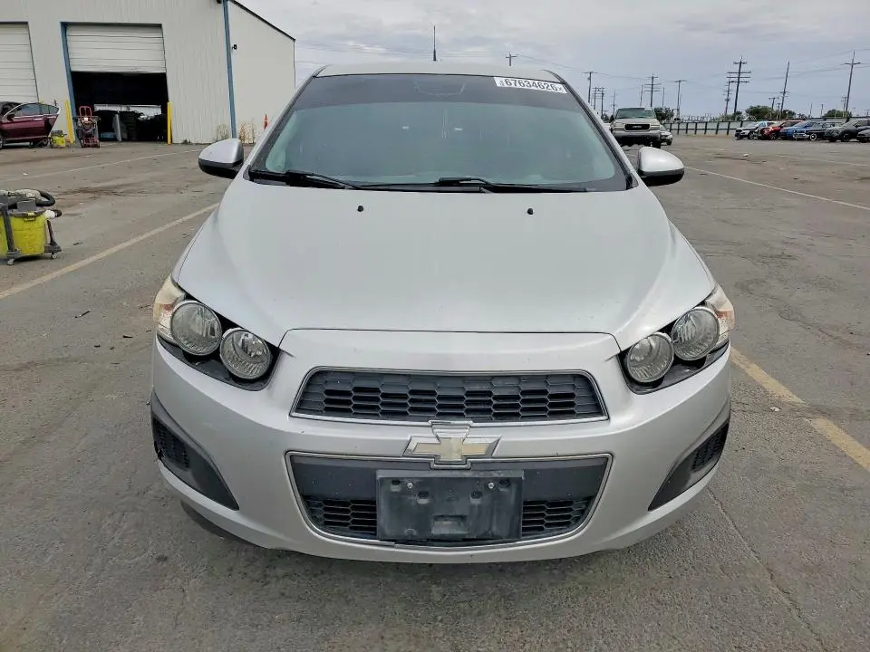 2013 CHEVROLET SONIC LT  