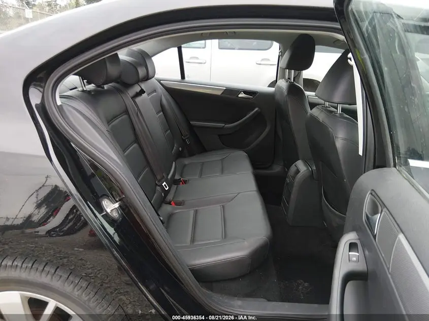 2016 VOLKSWAGEN JETTA 1.4T SE