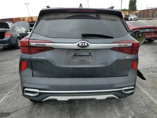 2021 KIA SELTOS EX  