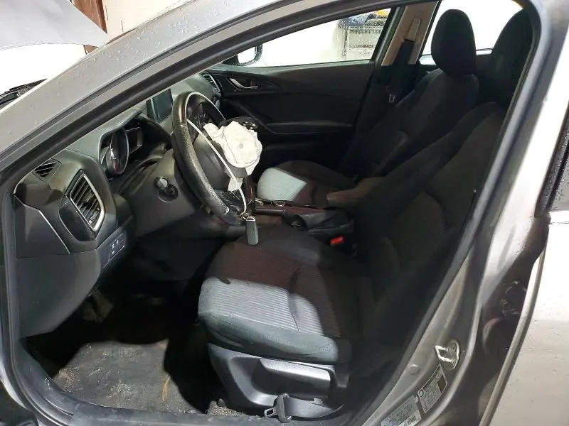 2016 MAZDA 3 TOURING  