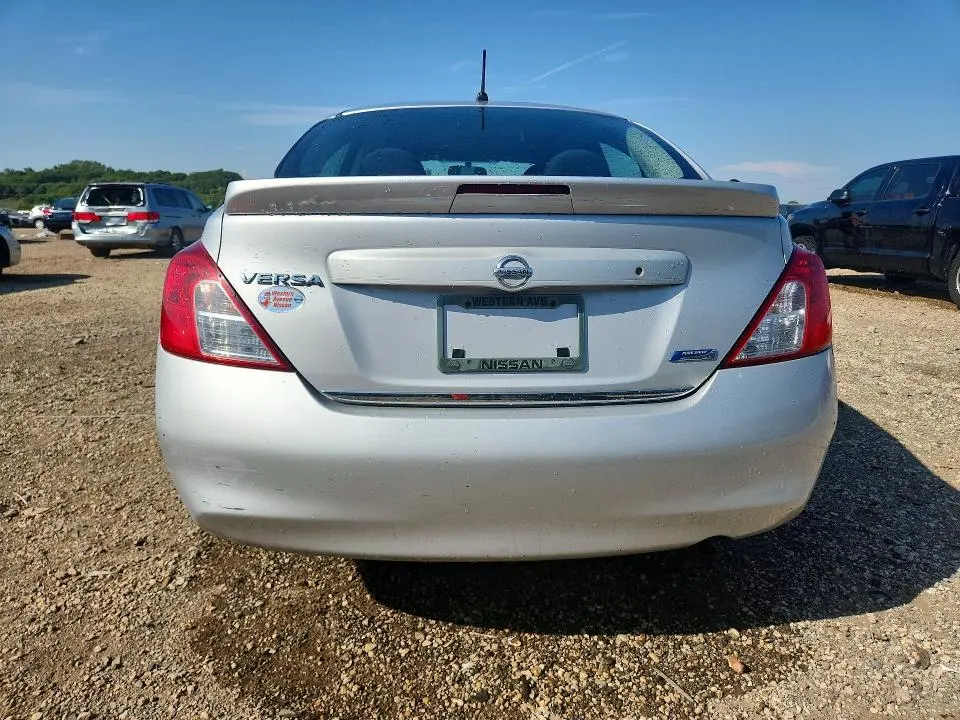 2014 NISSAN VERSA 1.6 S  