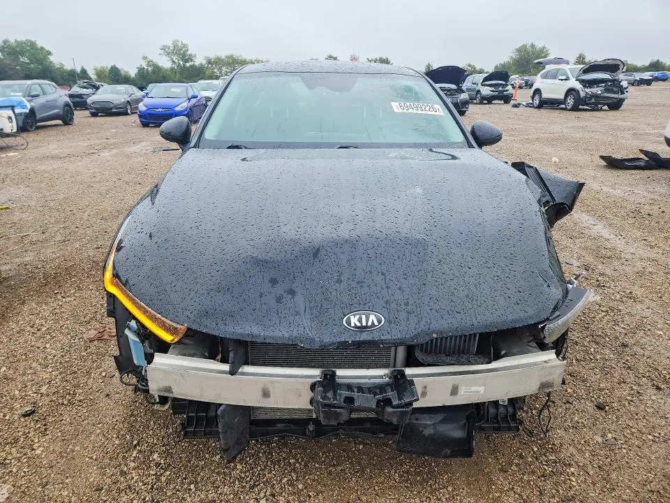 2021 KIA K5 LXS  