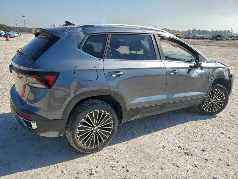 2025 VOLKSWAGEN TAOS SE  