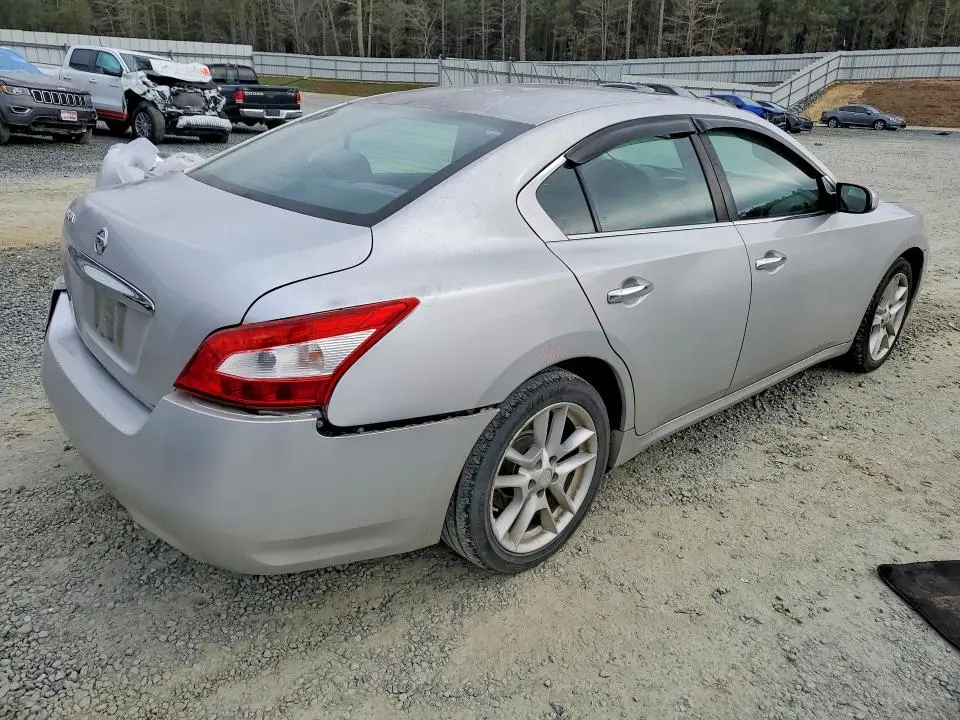 2011 NISSAN MAXIMA 3.5 S  