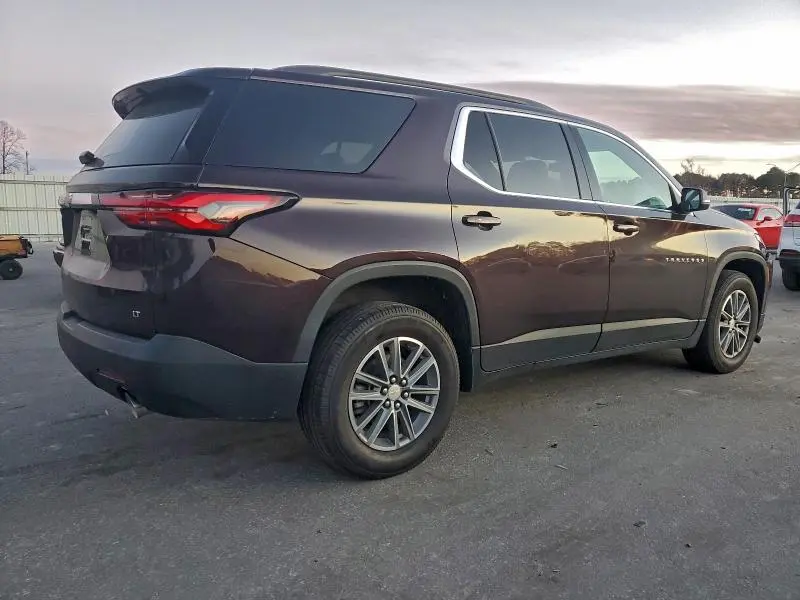 2022 CHEVROLET TRAVERSE LT  
