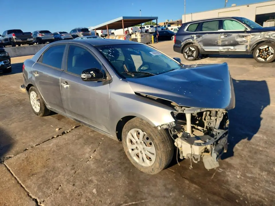 2010 KIA FORTE EX  