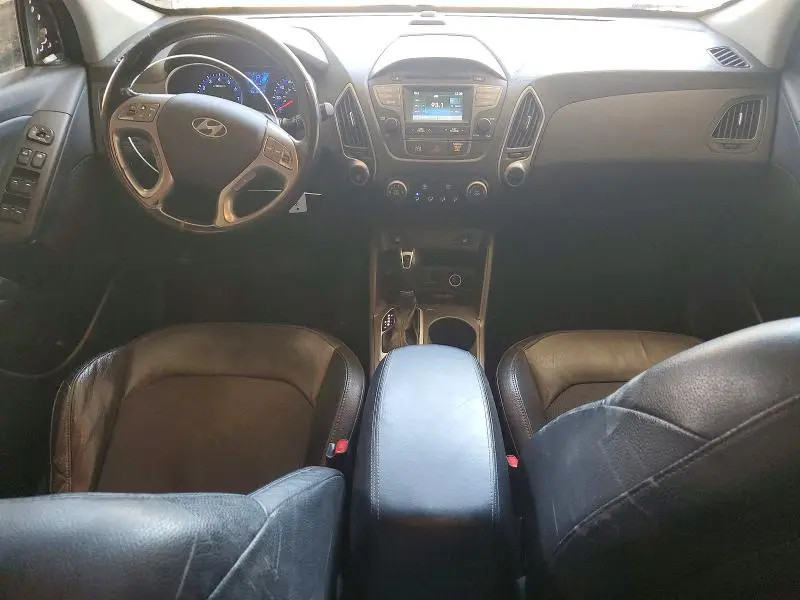 2015 HYUNDAI TUCSON SE  