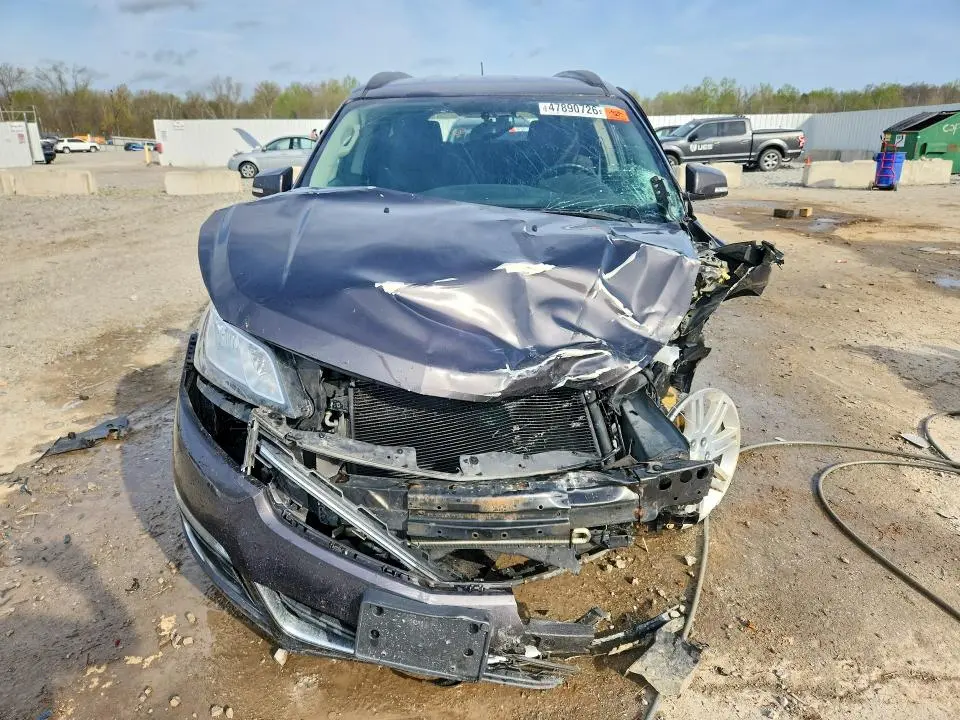 2013 CHEVROLET TRAVERSE LT  