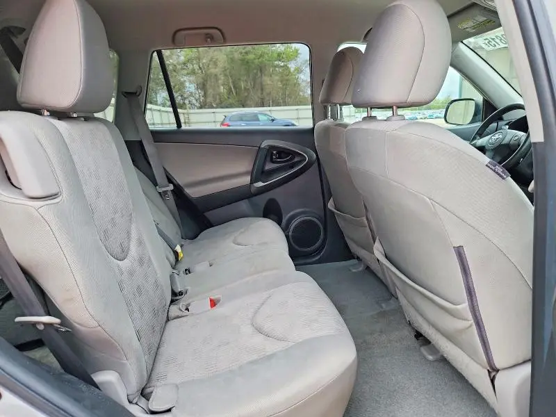 2011 TOYOTA RAV4 BASE  