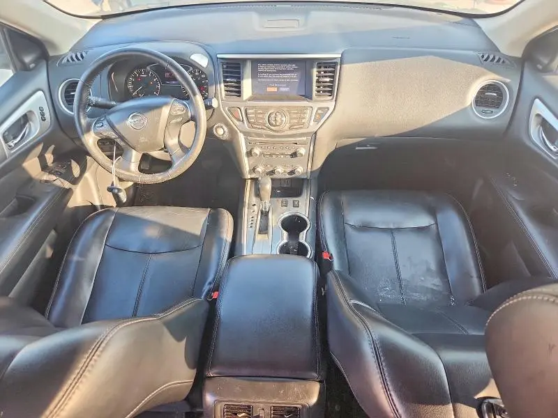 2019 NISSAN PATHFINDER SL  