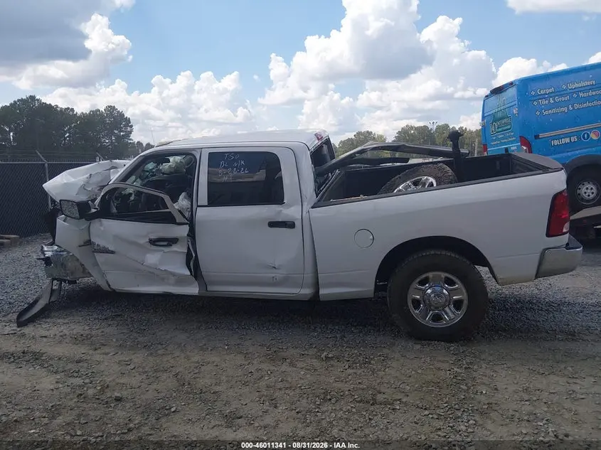 2017 RAM 2500 TRADESMAN  4X4 6'4 BOX