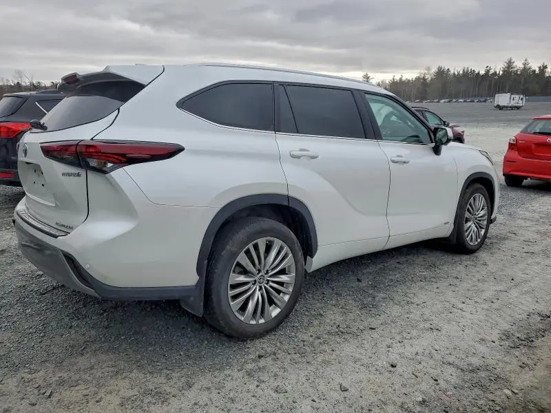 2024 TOYOTA HIGHLANDER HYBRID LIMITED  