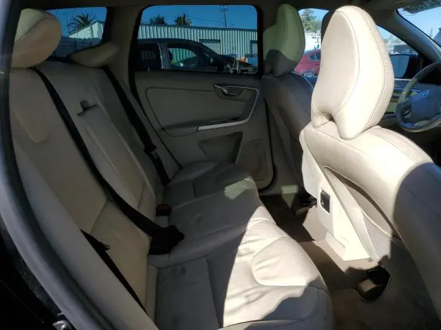 2010 VOLVO XC60 3.2  