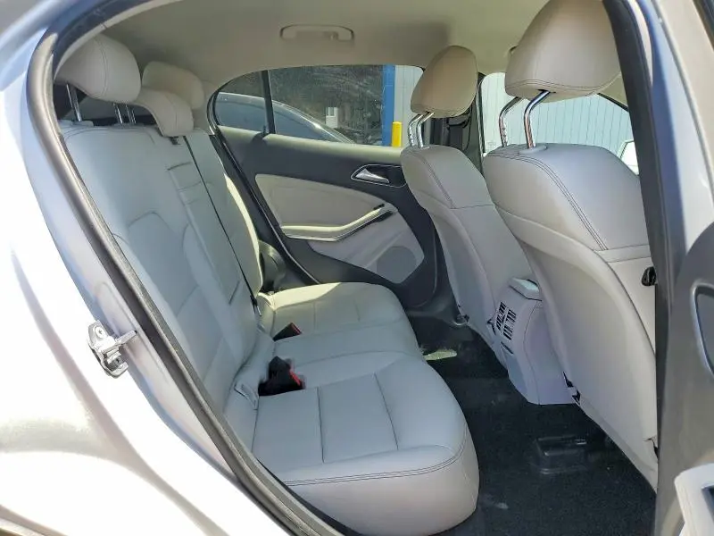 2019 MERCEDES-BENZ GLA 250 4MATIC  