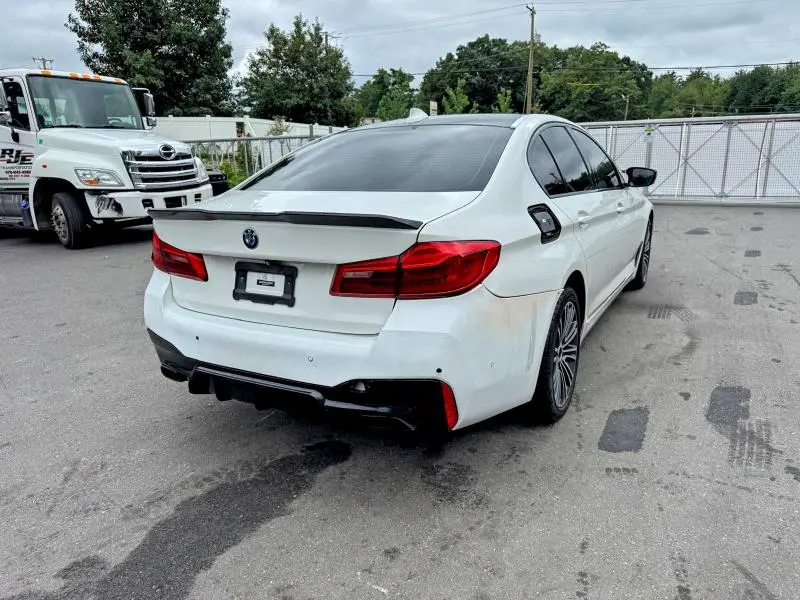 2020 BMW 530 I  