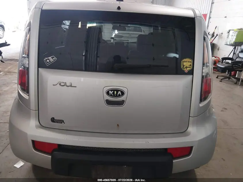 2011 KIA SOUL +