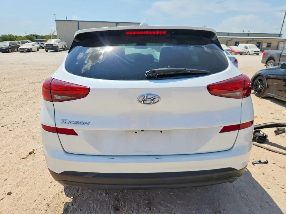 2019 HYUNDAI TUCSON SE  