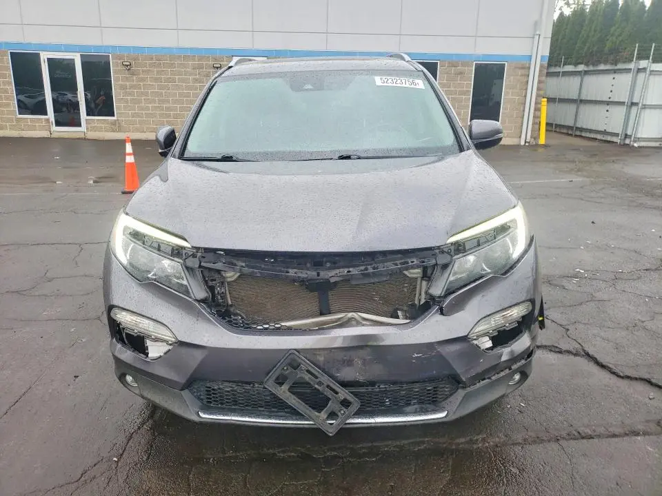 2017 HONDA PILOT TOURING  