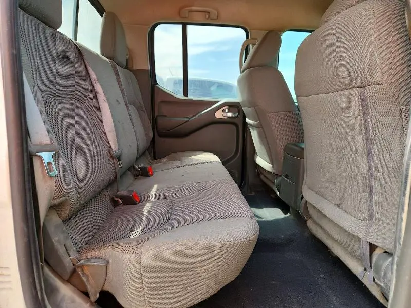 2019 NISSAN FRONTIER SV  