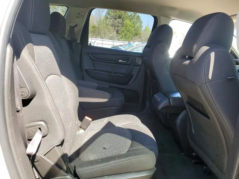 2013 CHEVROLET TRAVERSE LT  