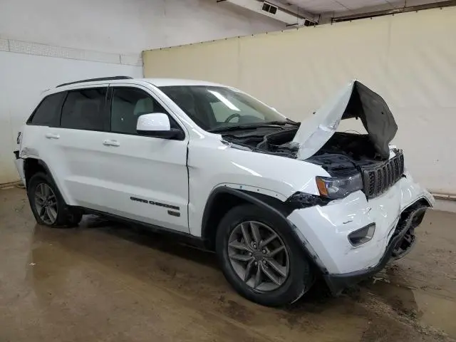 2016 JEEP GRAND CHEROKEE LAREDO  