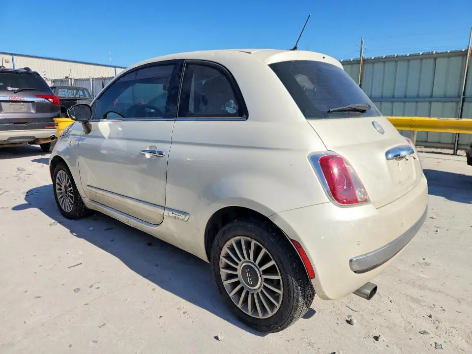 2012 FIAT 500 LOUNGE  