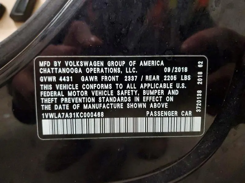 2019 VOLKSWAGEN PASSAT WOLFSBURG  