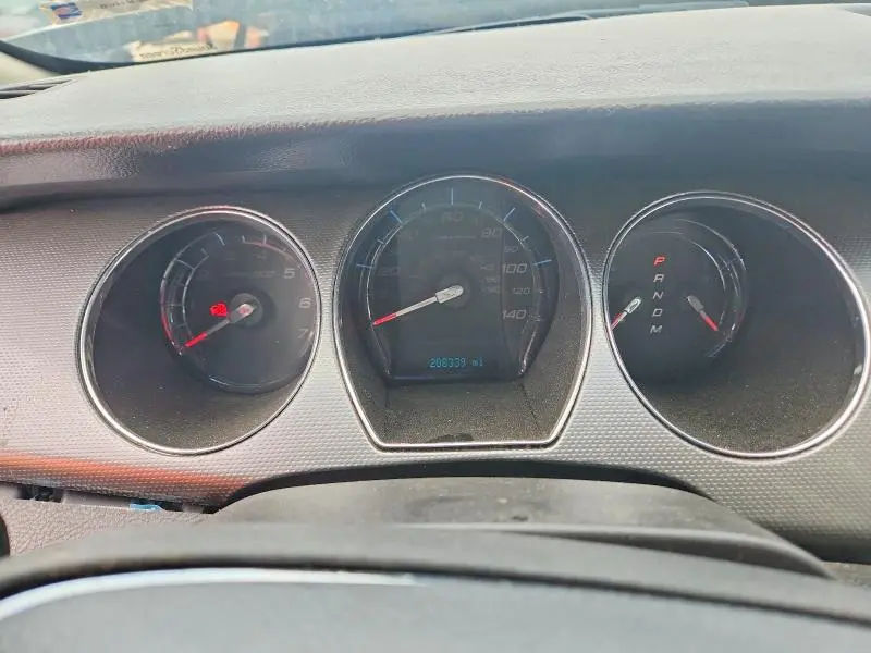 2011 FORD TAURUS SEL  