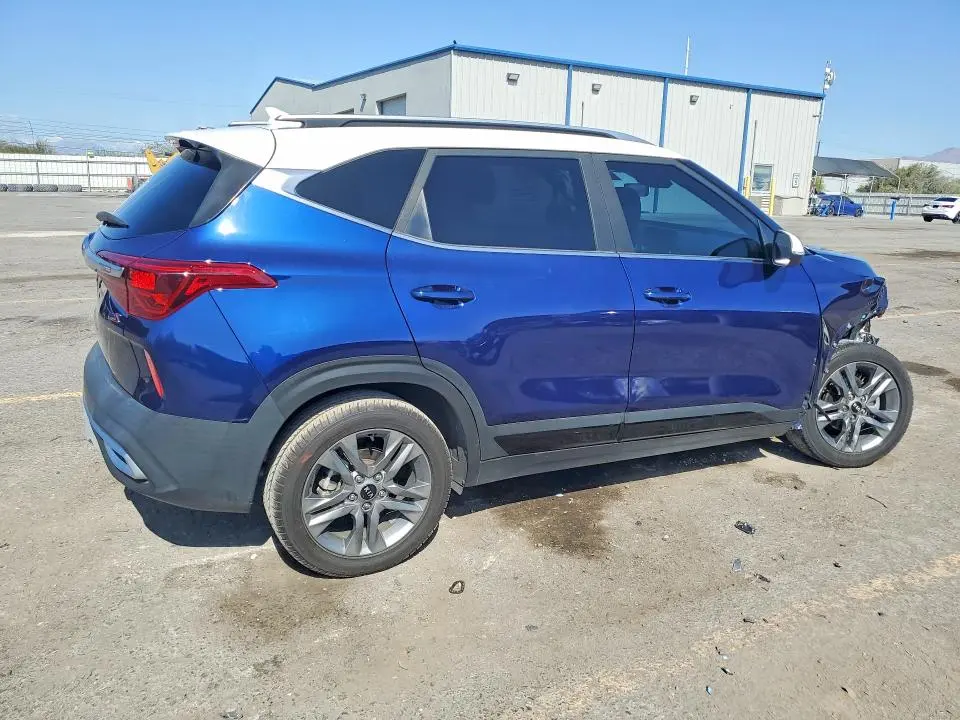 2021 KIA SELTOS S  