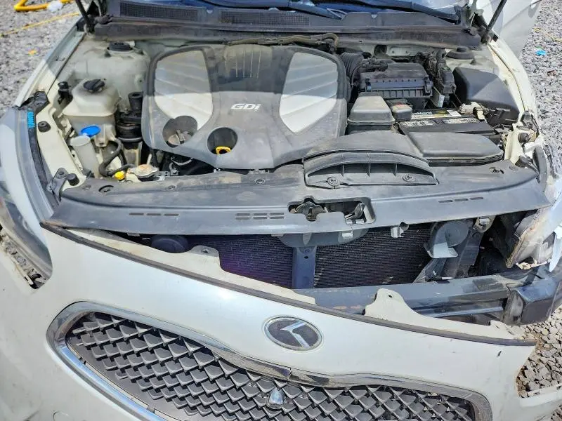 2015 KIA CADENZA LIMITED  