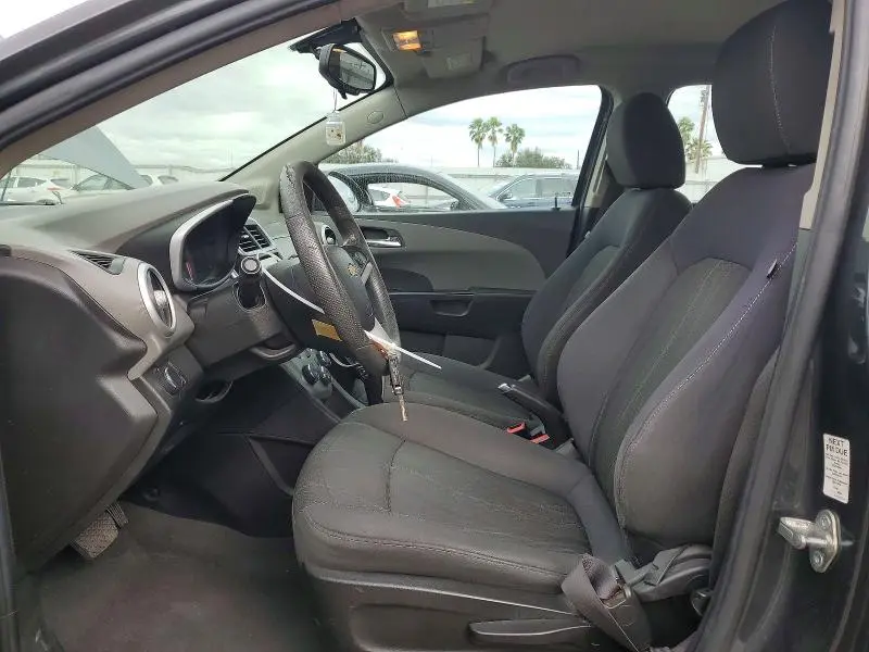 2017 CHEVROLET SONIC LT  