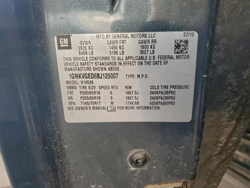 2011 CHEVROLET TRAVERSE LT  